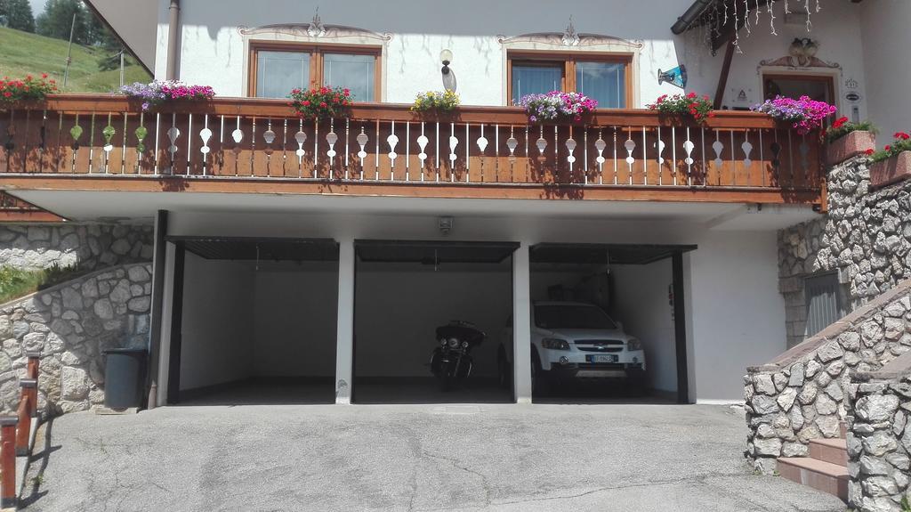 Hotel Garnì Astor Arabba Esterno foto