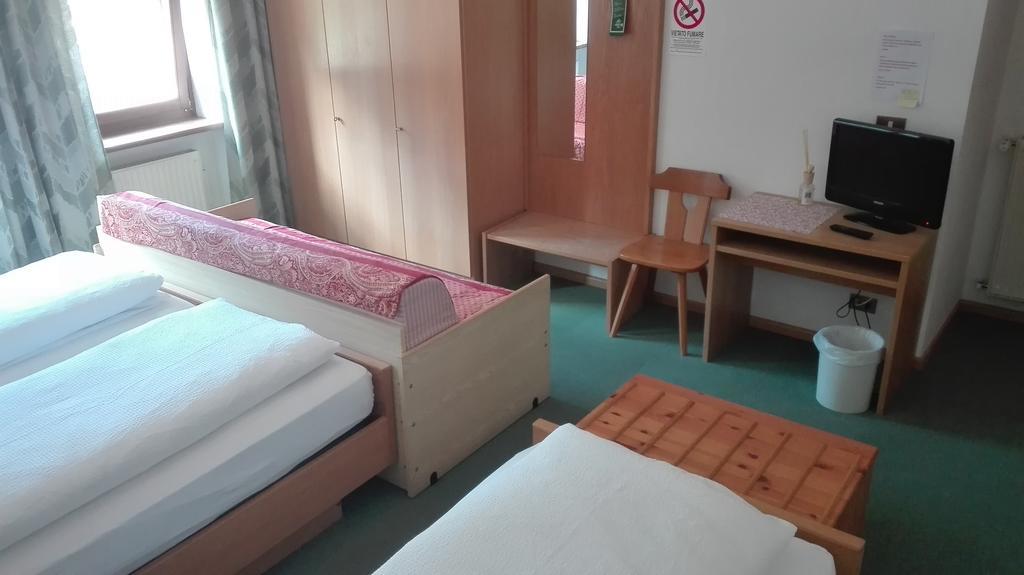Hotel Garnì Astor Arabba Esterno foto