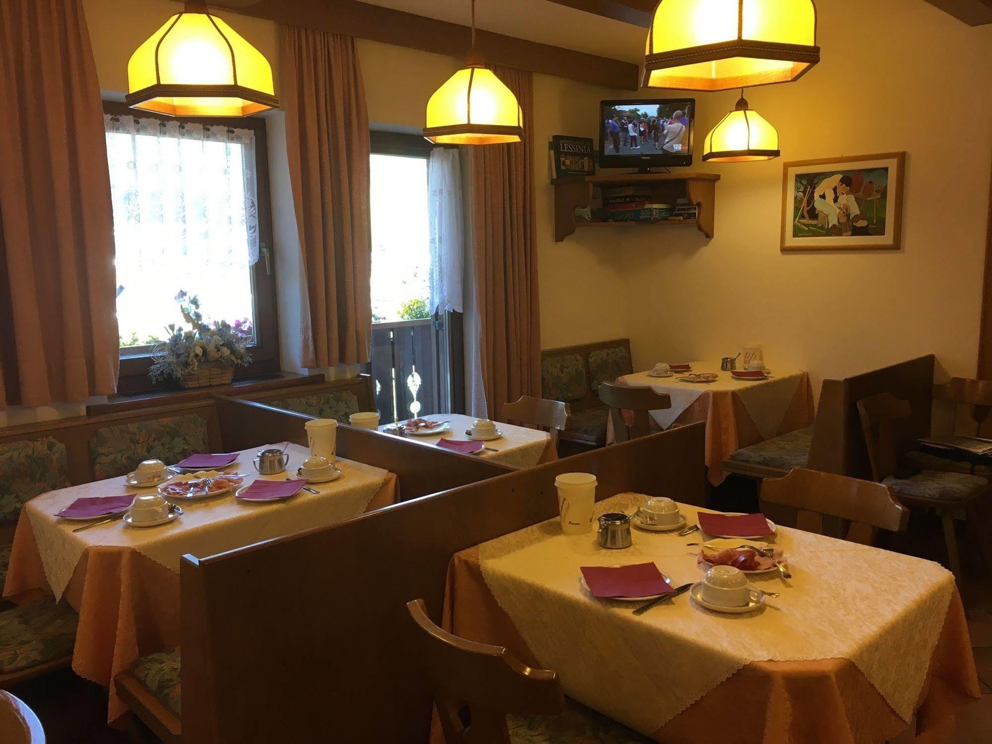 Hotel Garnì Astor Arabba Esterno foto